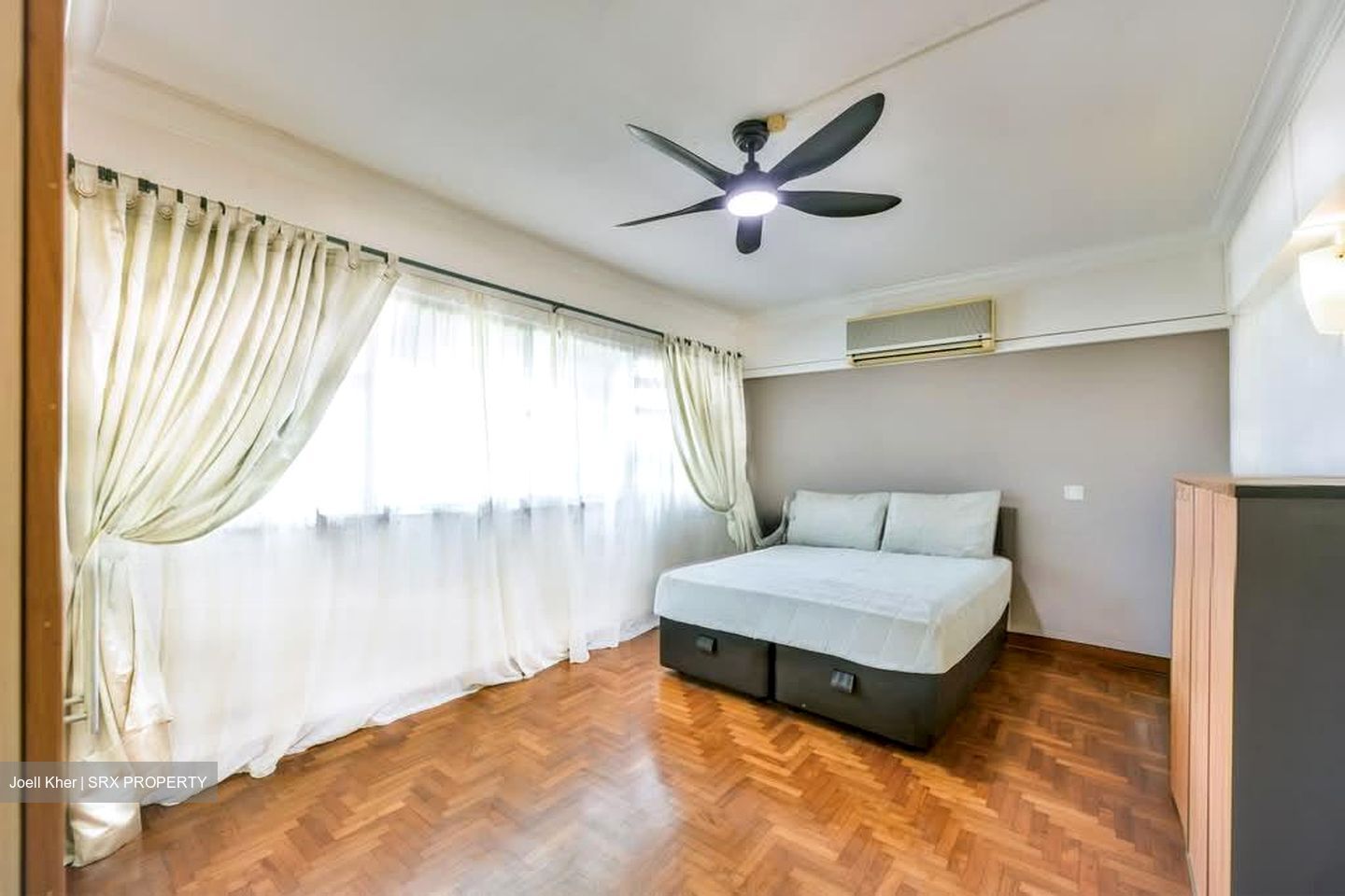Blk 322A Jurong East Street 31 (Jurong East), HDB Executive #568131261